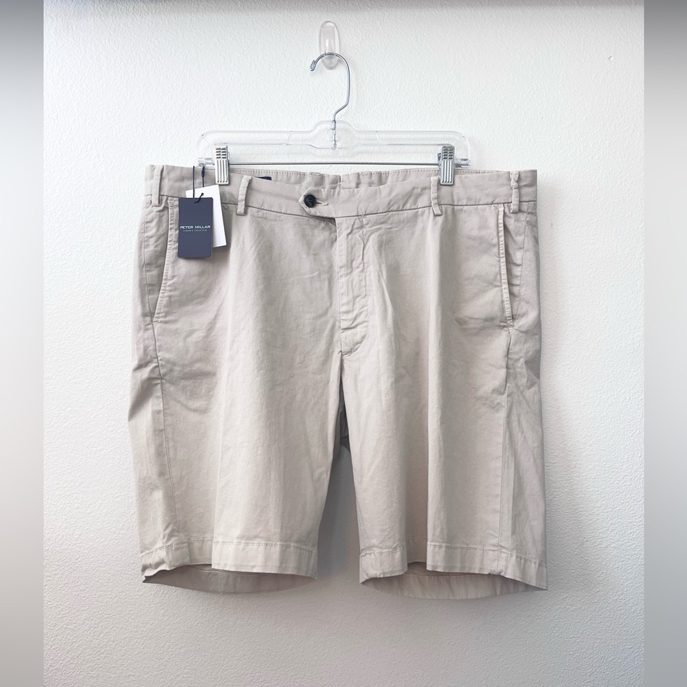 NWT Peter Millar Golf Crown Crafted Shorts Size 40 in Stone